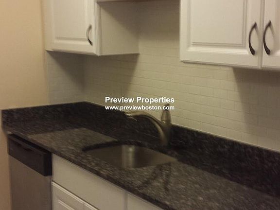 3rd image of 271 Chestnut Hill Ave #3