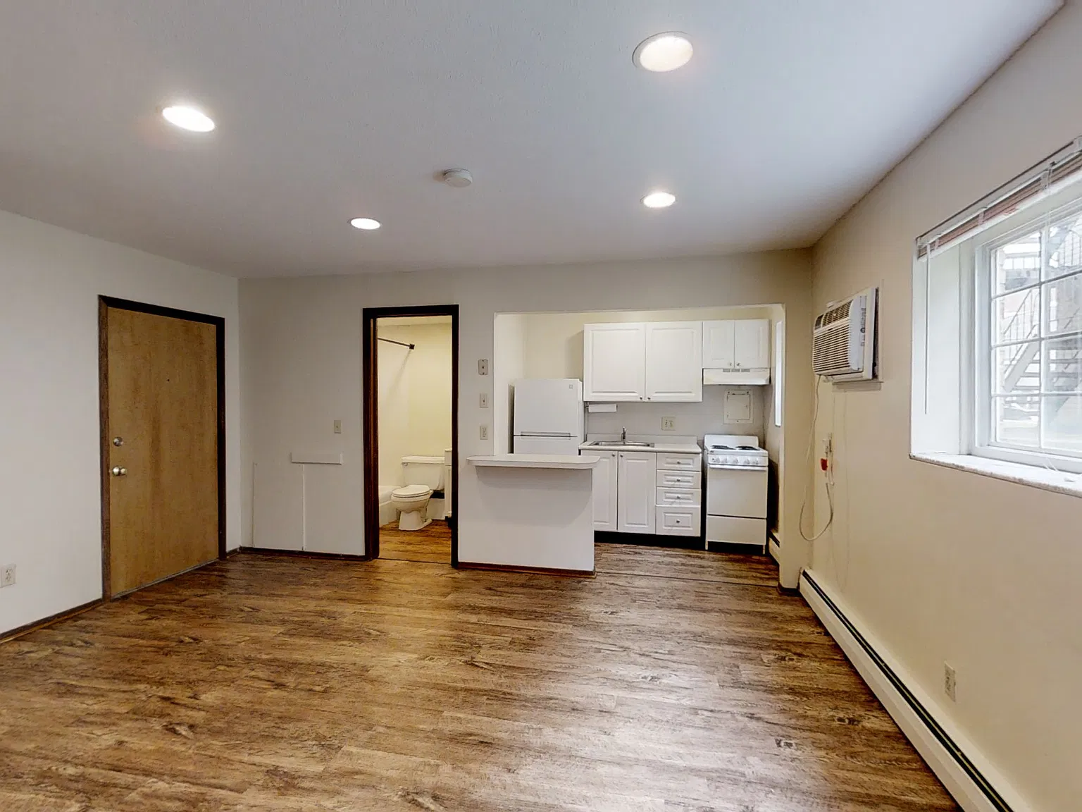 Hometeam Properties — Photo 1