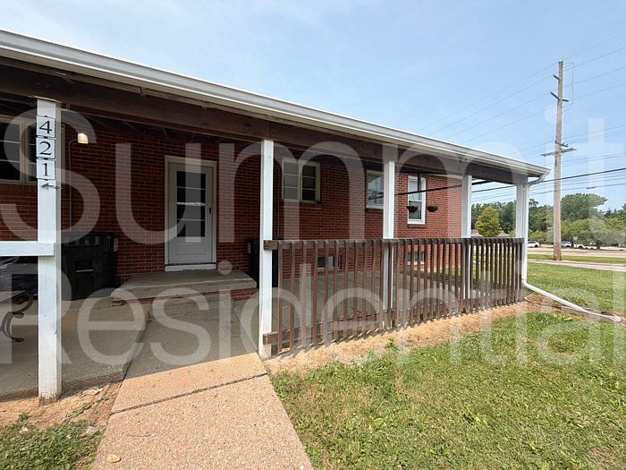1st image of 421 Hedeen Dr #421
