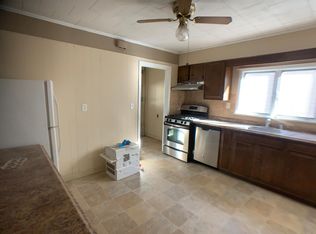 27 Sunset Rd #1, Arlington, MA 02474