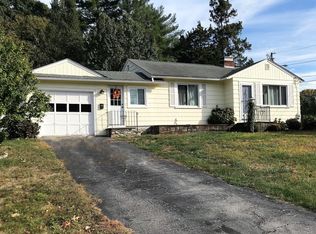 94 Delway Rd, East Providence, RI 02914