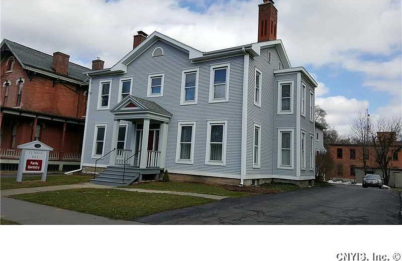 1st image of 52 South St