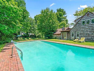 1 Snapdragon Lane, Roslyn Heights, NY, 11577