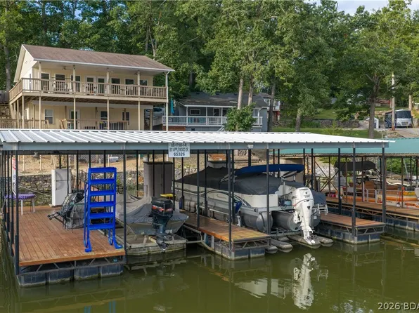 801 Applewood Dr, Edwards, MO 65326