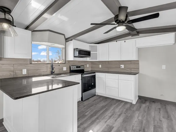 7058 Cimmaron Trl, Weatherford, TX 76087