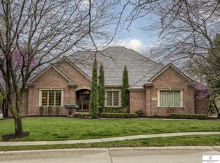 17654 Bay Wood Dr, Omaha, NE 68130