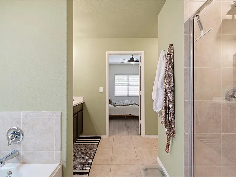 5705 Southerner Way — Photo 13