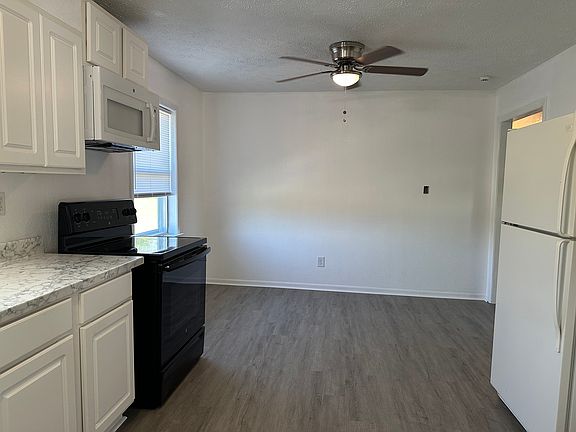 5th image of 29 Holly Grove Rd