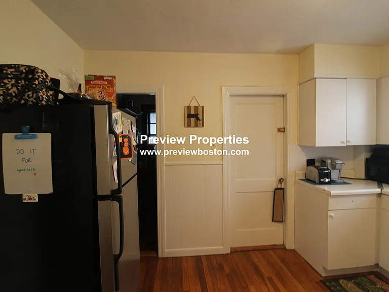 14 Champney St #2P — Photo 1