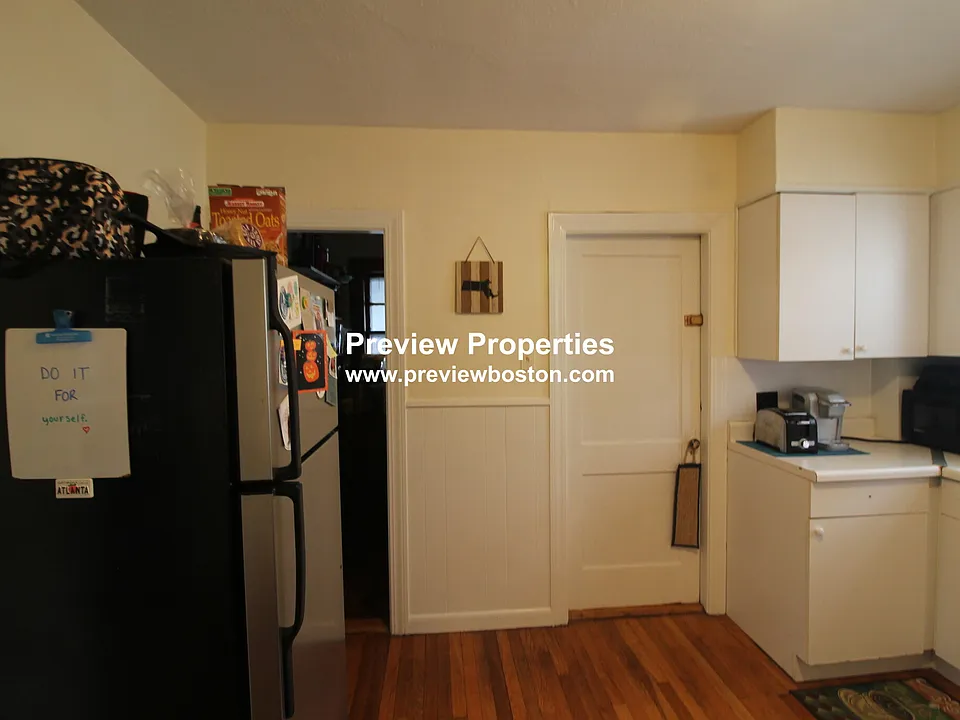 14 Champney St #2P