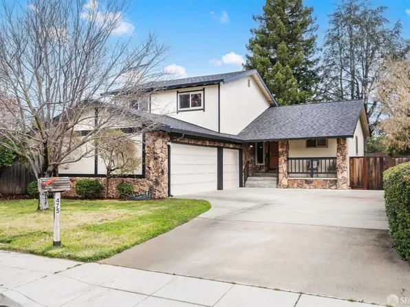 475 Northumberland Ave, Redwood City, CA 94061