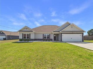 48 Owens Rd, Fort Mitchell, AL 36856