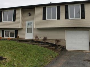49 Greenridge Cres, Hamlin, NY 14464