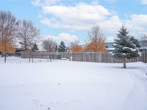 3rd image of 5793 NW 50th St
