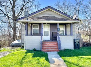 348 Going St, Pontiac, MI 48342