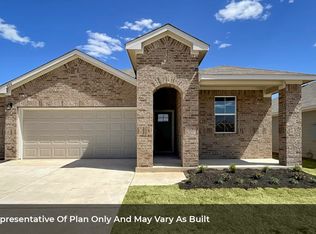 331 Pedernales Ln, Hutto, TX 78634