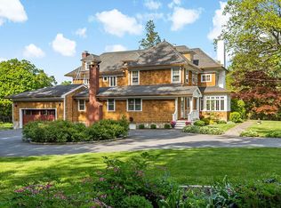 258 Elm Rd, Briarcliff Manor, NY 10510