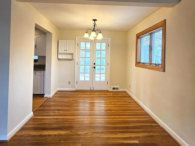 7429 Carol Ln — Photo 9