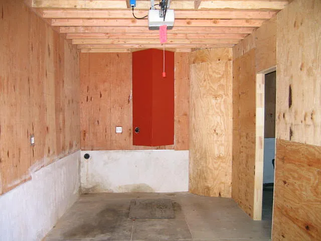 We have one garage available.