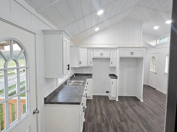 3985 County Road 203 #2, Danville, AL 35619
