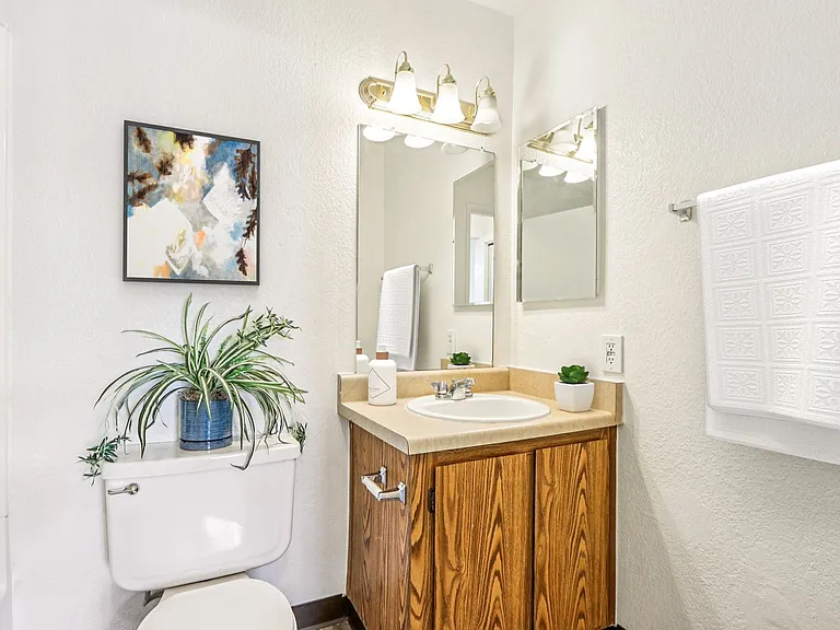 Sunrise in Chandler Apartments — Photo 44