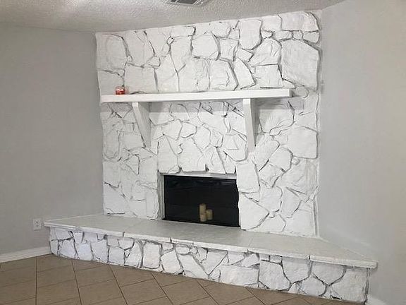 5th image of 2834 Villa Woods Cir