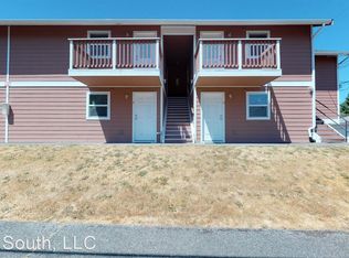 601 N Grant Ave APT 8, Tacoma, WA 98403
