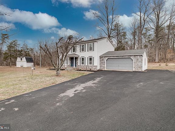 4th image of 14100 Conifer Ct