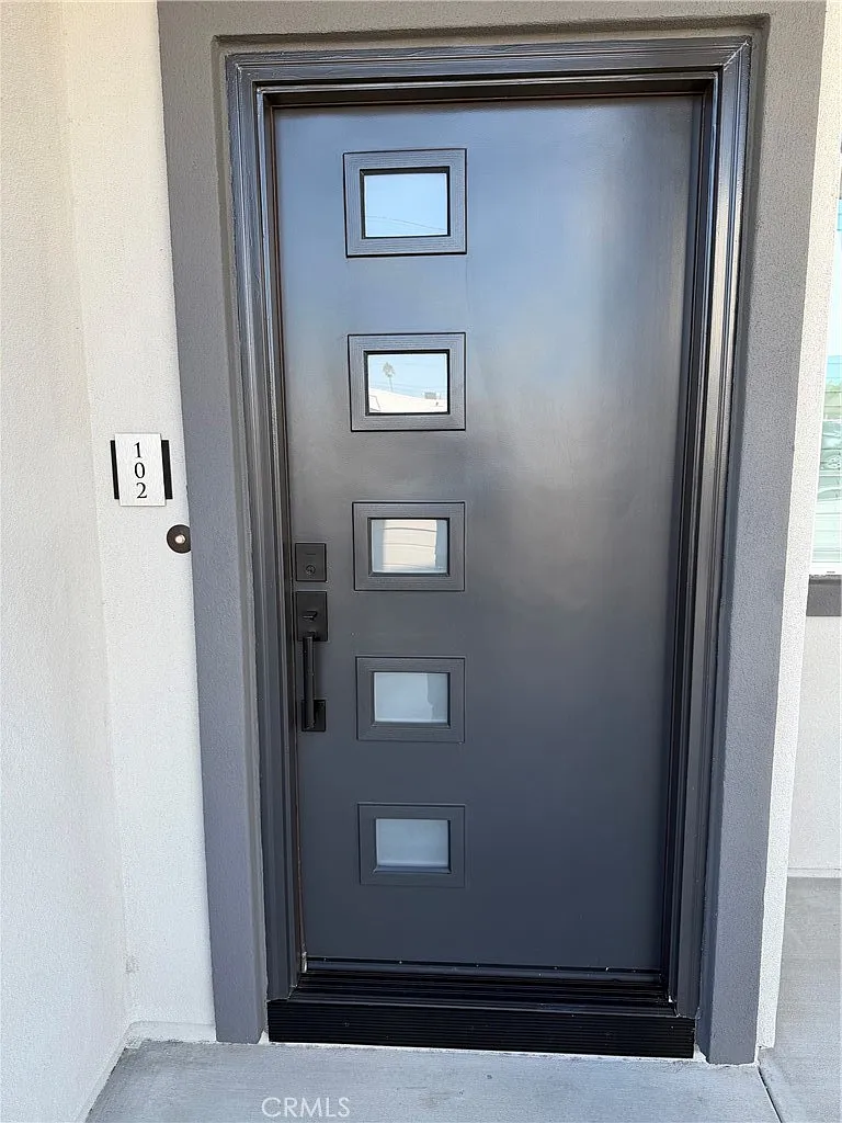 2 bed, 1057 sqft, $3,750 — Photo 4
