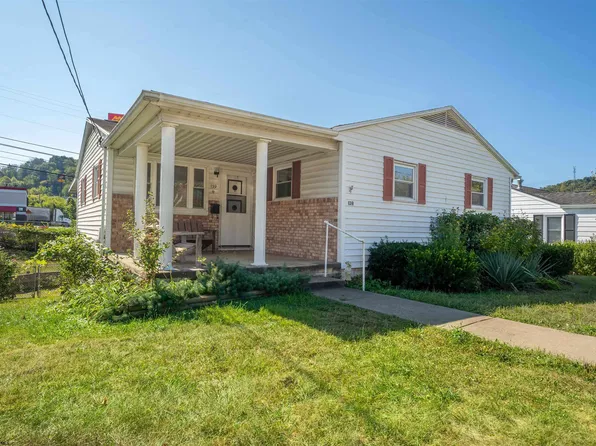 139 W 1st St, Westover, WV 26501