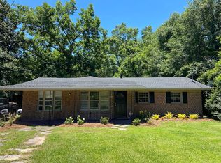 2207 De Kruif Ct, Mobile, AL 36617