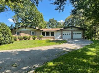 673 Dinco Rd, Derry, PA 15627