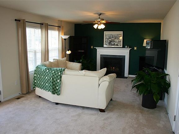 4th image of 3708 Par Farm Ct