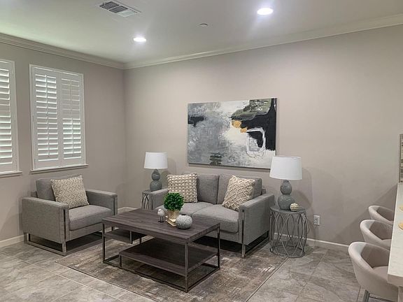 2nd image of 1323 Mercado Way