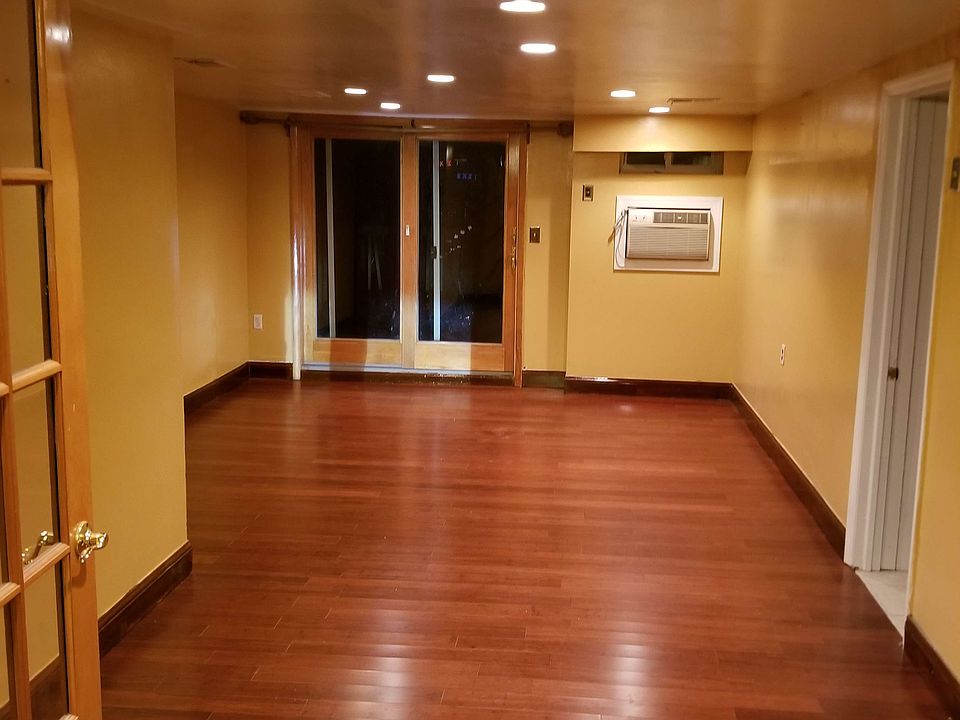 1st image of 161 Jules Dr