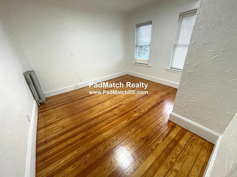 32 Bowen Ave #3 — Photo 11