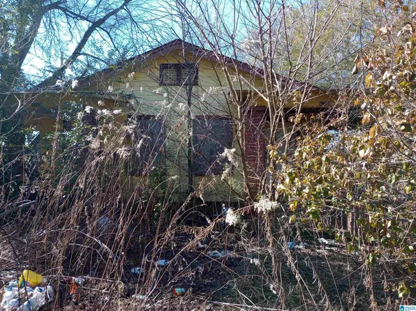 4202 Avenue F, Fairfield, AL 35064