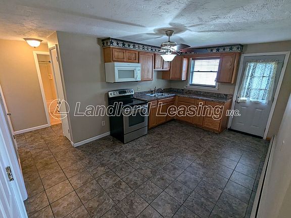 5th image of 2308 Mark Dr