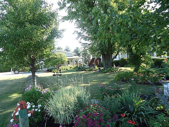 Gardens and Natural Beauty