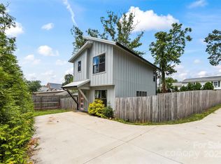 24 Blake Ct, Arden, NC 28704