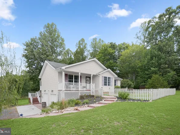 10367 Hidden Lake Ln, Rixeyville, VA 22737