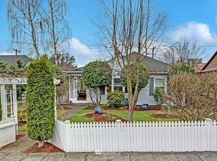 5653 42nd Ave SW, Seattle, WA 98136