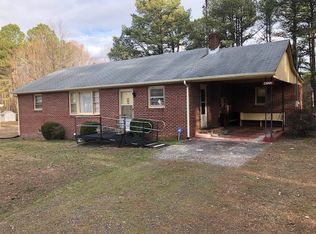 4722 Darvills Rd, Blackstone, VA 23824