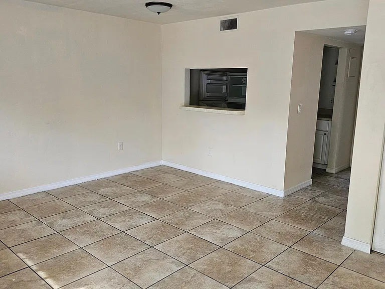 1370 S Palmetto Ave #204 — Photo 11