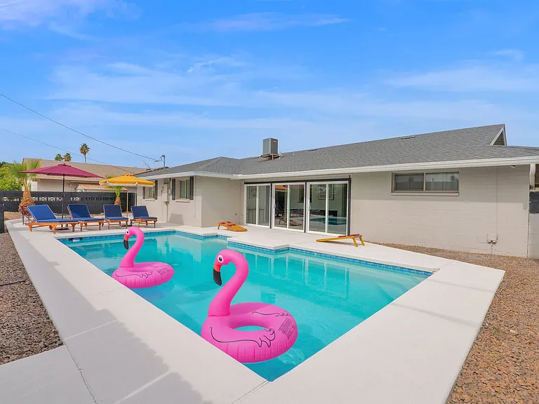 1233 E Campus Dr — Photo 34