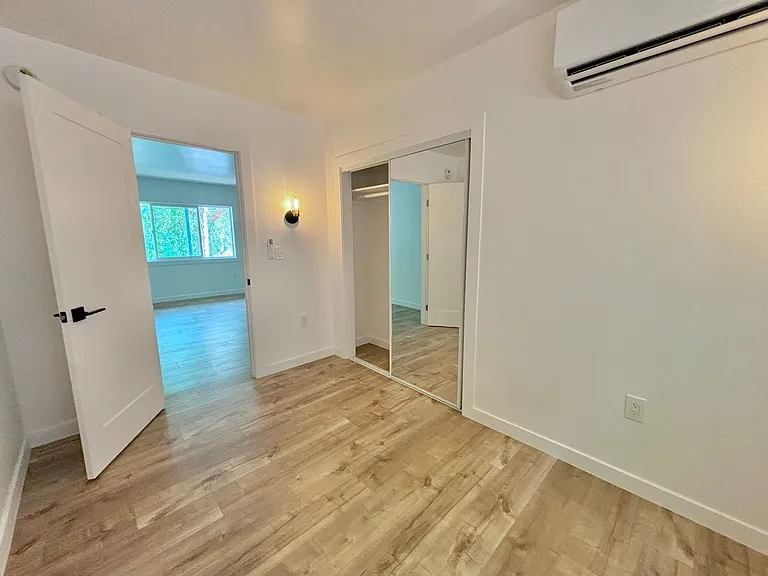 4657 Coldwater Canyon Ave — Photo 12