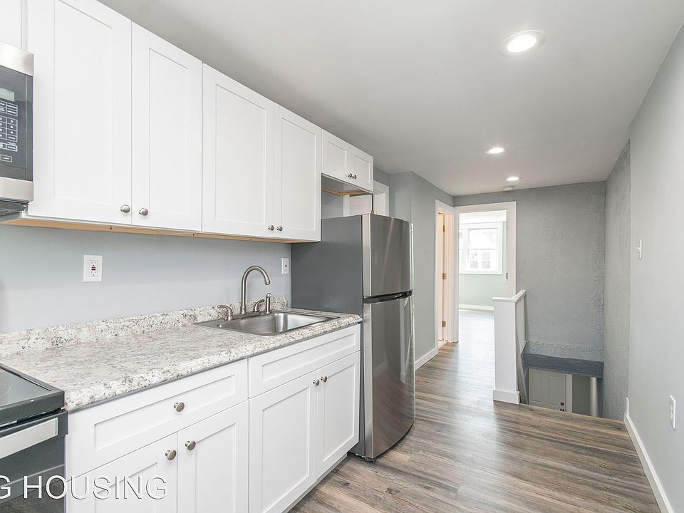 1st image of 6603 Guyer Ave #B