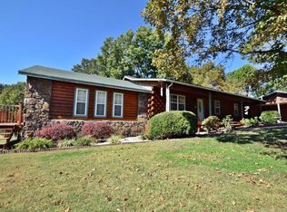 2002 S 3rd St, Stilwell, OK 74960