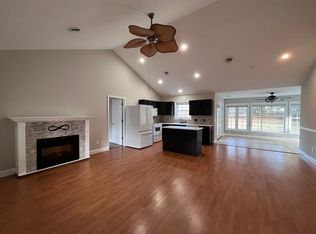 2487 Oriole Dr, Murrells Inlet, SC 29576