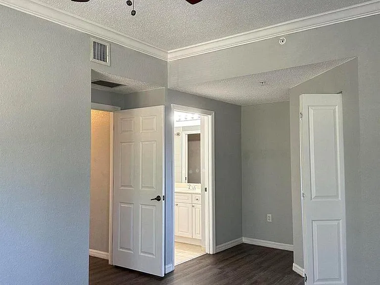 2730 Anzio Ct #303 — Photo 8